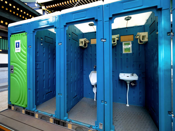 Porta potty delivery and setup in Haslett, MI